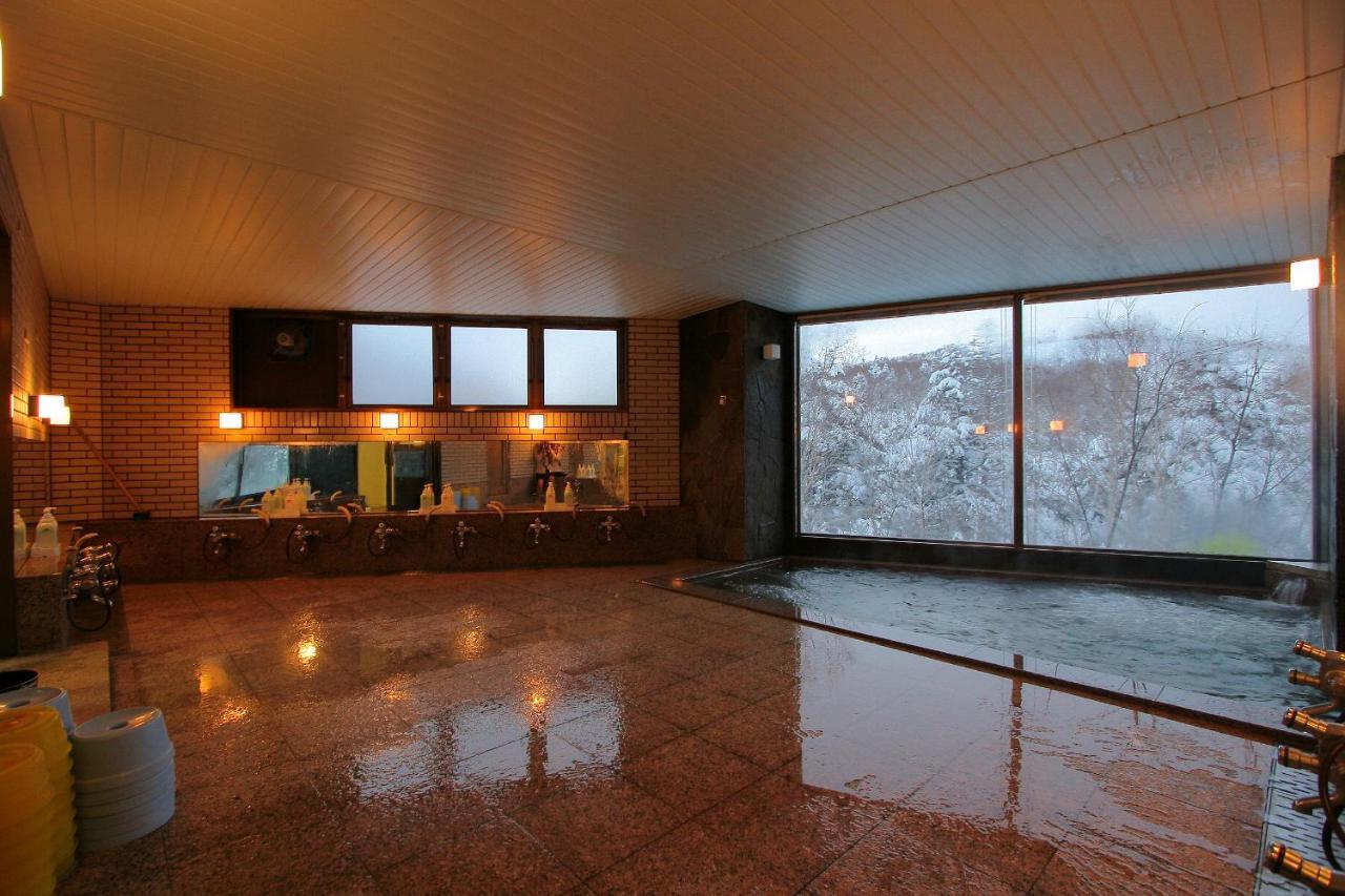 Hotel Araragi Yamanouchi  Exterior photo