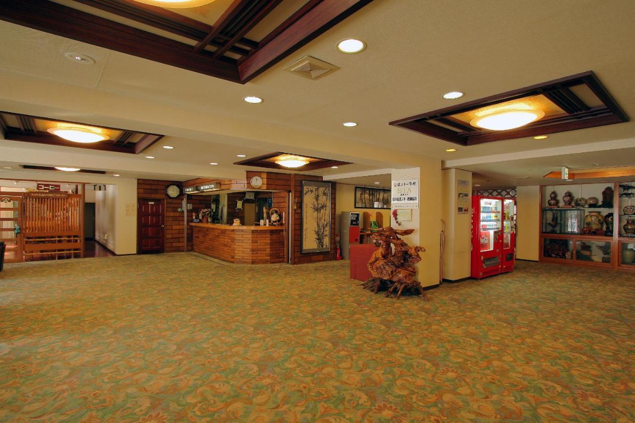 Hotel Araragi Yamanouchi  Exterior photo