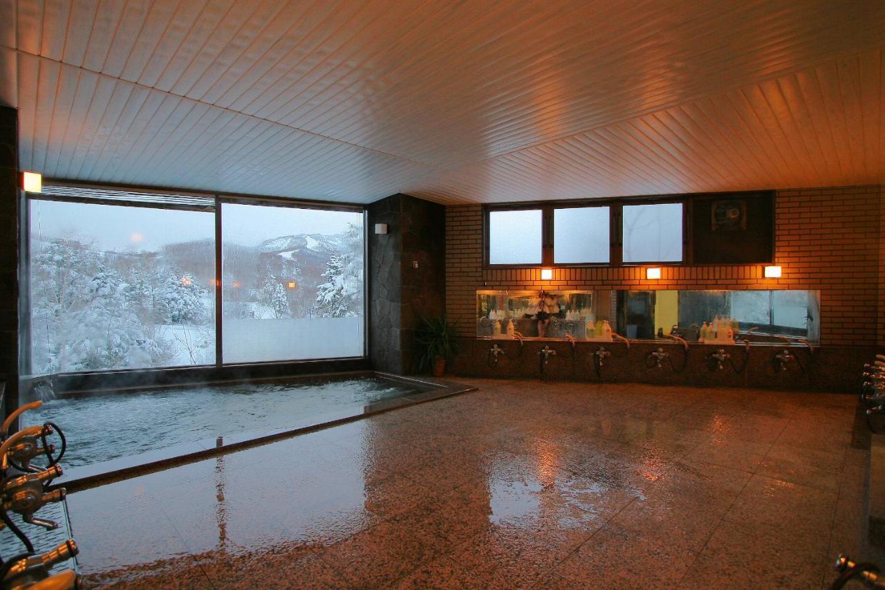 Hotel Araragi Yamanouchi  Exterior photo
